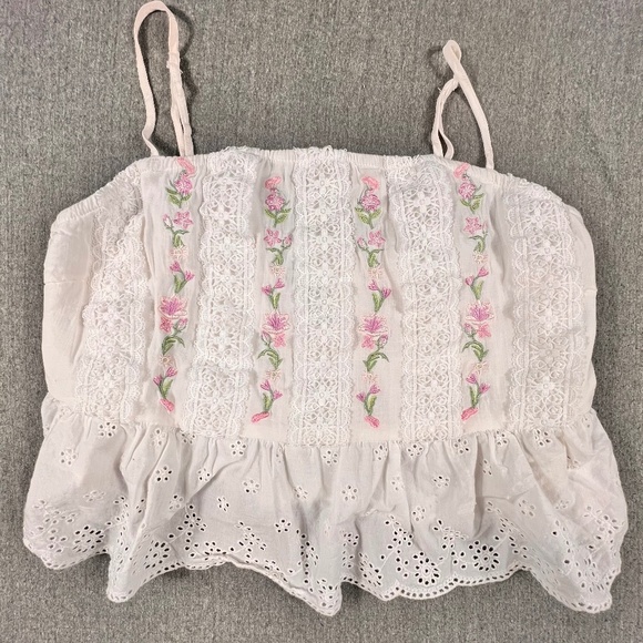Altar'd State Tops - Altar’d State Jaine Floral Embroidered Eyelet Lace Crop Tank XXL Side Zip Boho